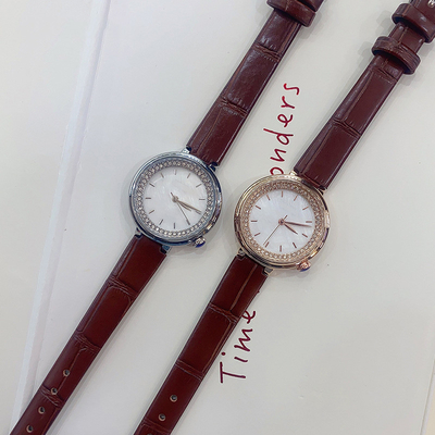 カスタム化8mmの合金の水晶腕時計の時間表示22cm